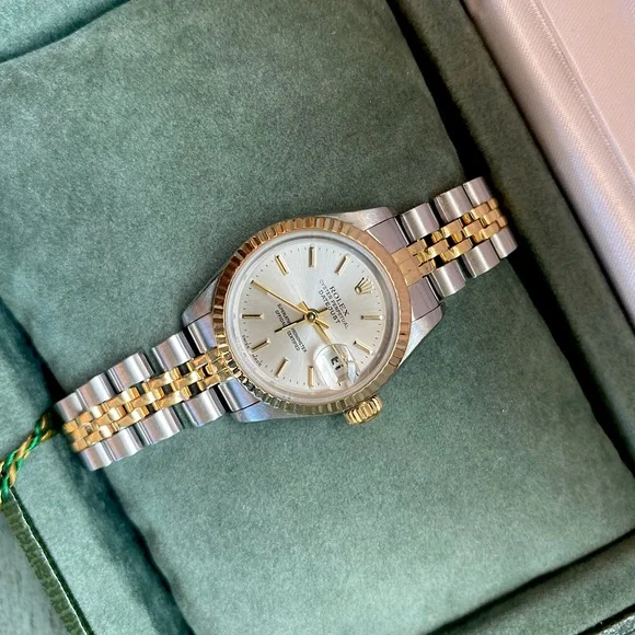 Ladies Rolex - Oyster Datejust - Jubilee Bracelet - Picture 6 of 12